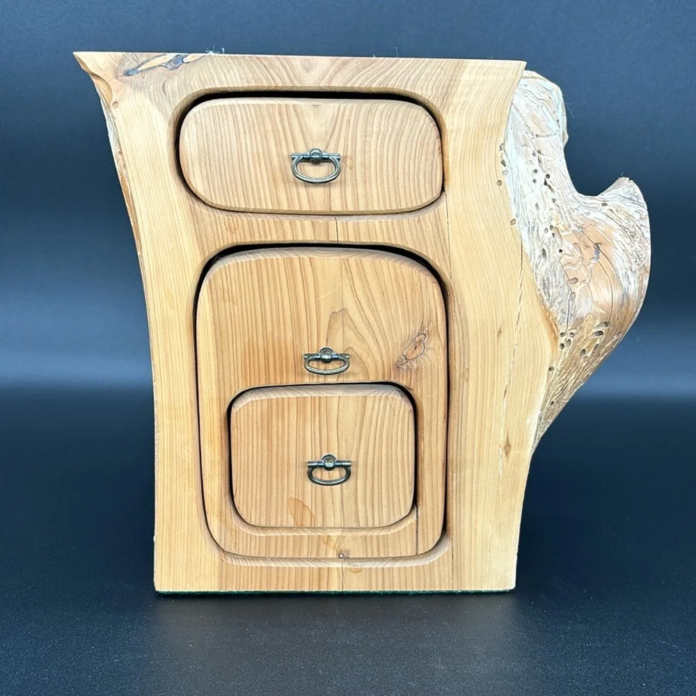 Montana Post Holes Jewelry Box